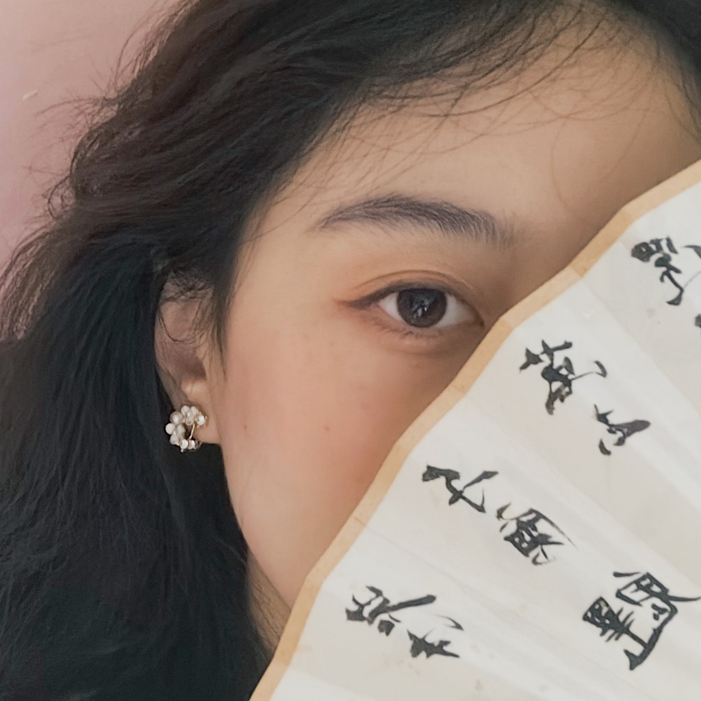 炯炯